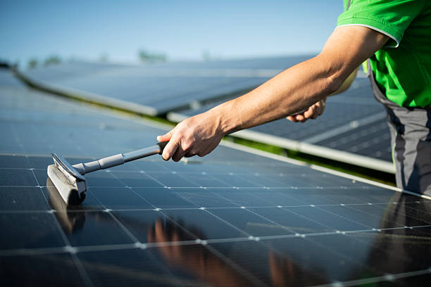 Le Nettoyage de panneaux solaires à Genève permet-il d&rsquo;économiser de l&rsquo;argent ?